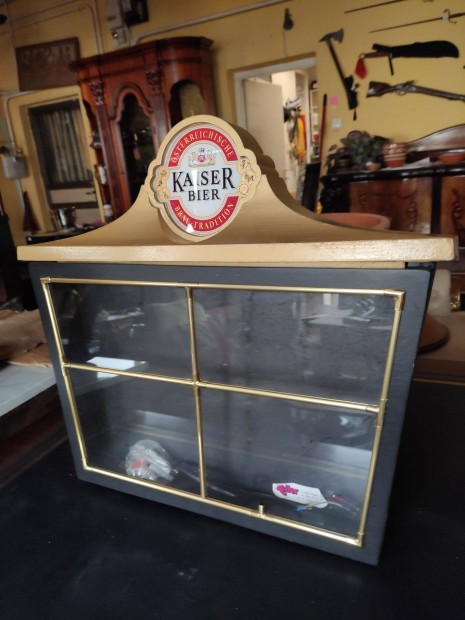 Reklám doboz belső világítással./Kaiser Bier/
