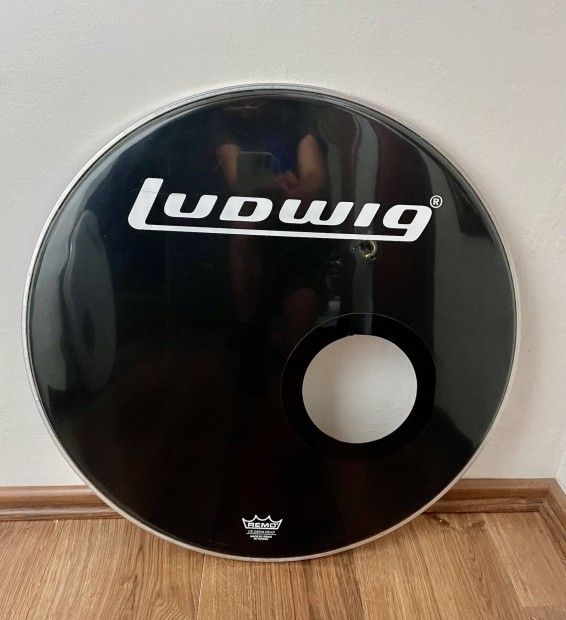 Remo 22"  Ludwig felirat frontbrk eladak