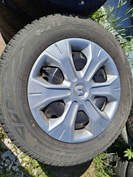 Renault 15" téligumi szett eladó