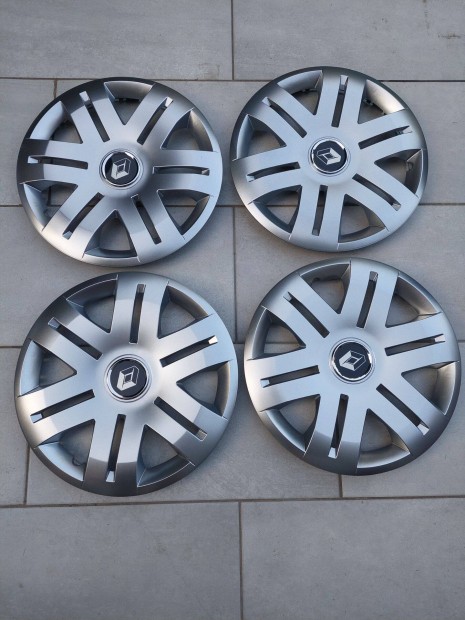 Renault 16"gyári dísztárcsa garnitúra eladó