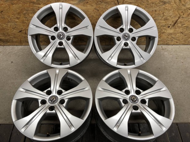 Renault 17 col alufelni 5x114,3 Megane, 17 col