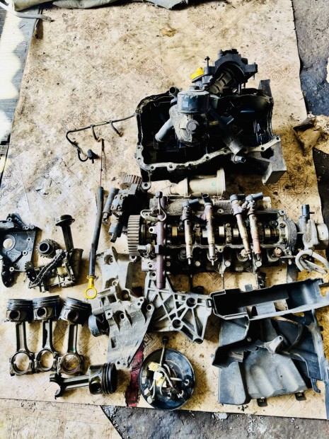 Renault 1.5dci k9k motor alkatrész