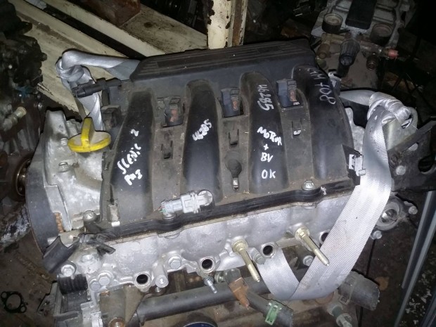 Renault 1.6 16v motor (K4M708) elad