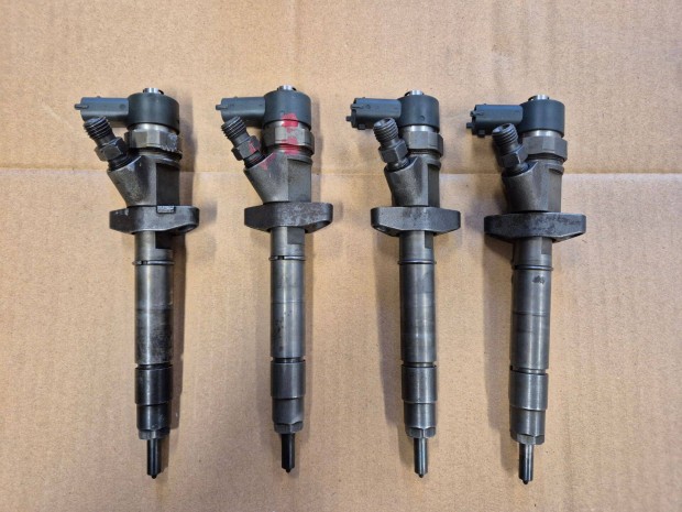 Renault 2.2 DCi Porlaszt�k 4db Bosch