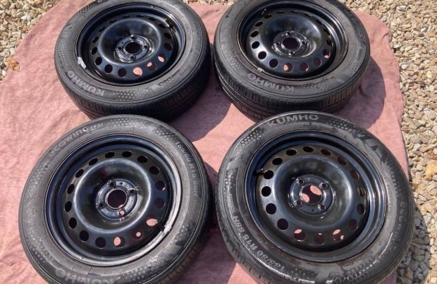 Renault 4x100 kerekek Kumho 185/60 R15 gumikkal