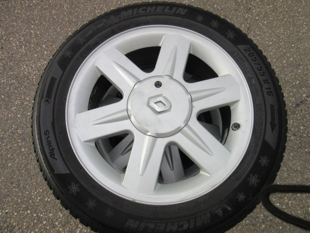 Renault 5x108 alufelni 205/55 R 16 téli gumival eladó