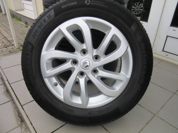 Renault 5x114,3 gyri alufelni 205/60 R16 Michelin nyri gumival elad