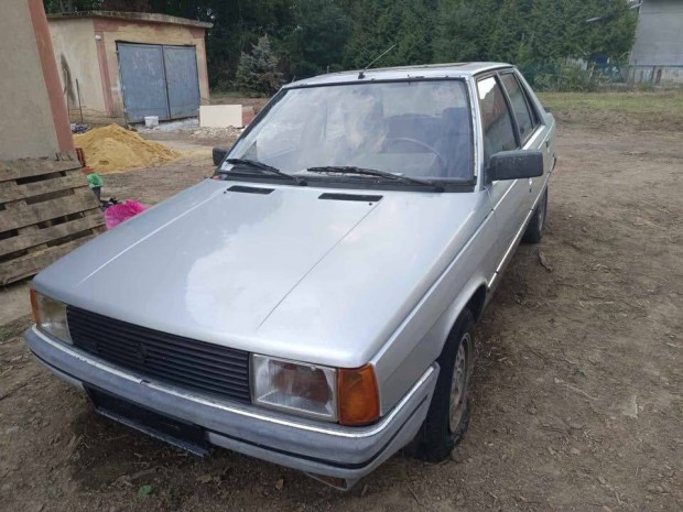 Renault 9 Bonts
