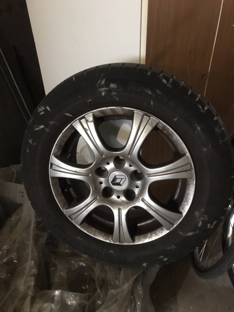 Renault Alufelni elad� 195 / 65 R 15