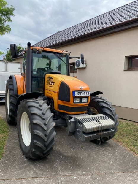 Renault Ares 826 RZ