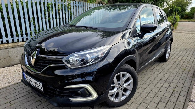 Renault Captur 0.9 TCe Energy Limited 1 Év Gara...