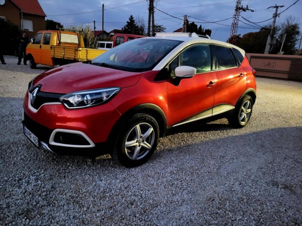 Renault Captur 1.5 dCi Energy Intens EURO6 Auto...