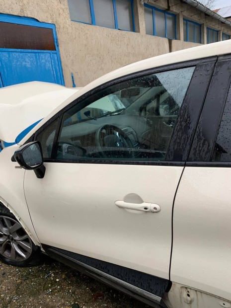 Renault Captur Ajt Bal els