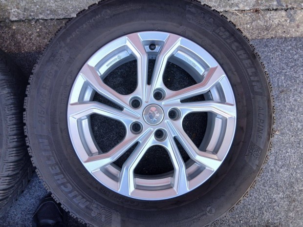 Renault Captur II Kadjar 16" alufelni felni jszer Michelin tli gumi