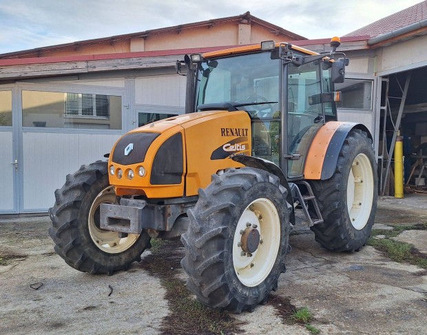 Renault Celtis traktor elad