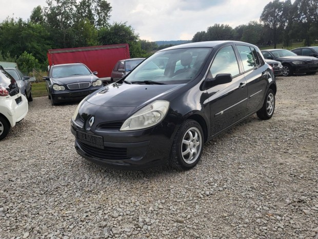 Renault Clio 1.2 16V Authentique