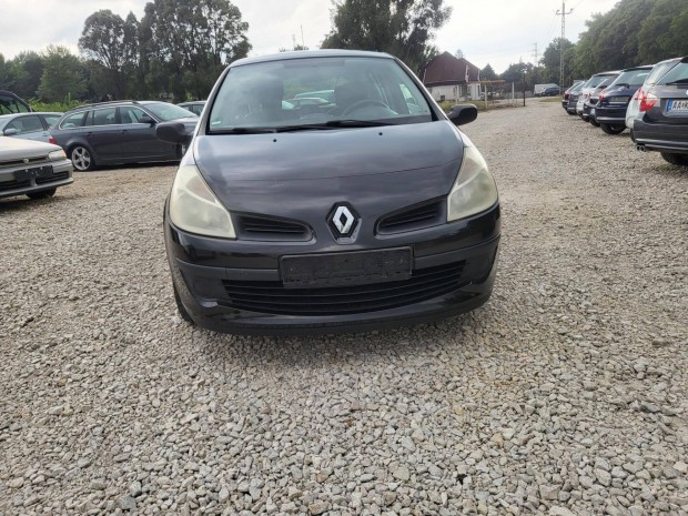 Renault Clio 1.2 16V Authentique