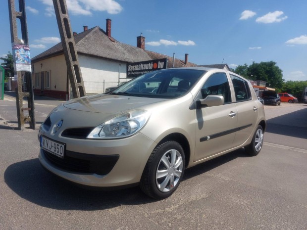 Renault Clio 1.2 16V Authentique Kihasználatlan...