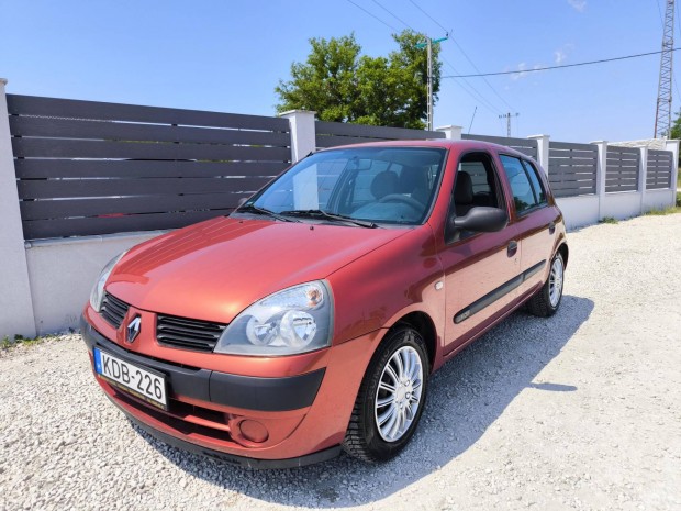 Renault Clio 1.2 16V Authentique Klímás! 2. Tul...