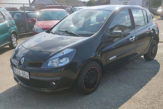 Renault Clio 1.2 TCE 100 Dynamique Plus 100LE.K...