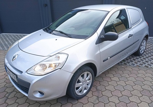 Renault Clio 1.2---2026-5H�ig M�szakival. K�lts...