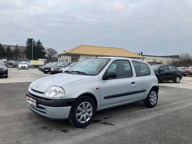 Renault Clio 1.4 16V Tech Run Magyar Aut Garan...