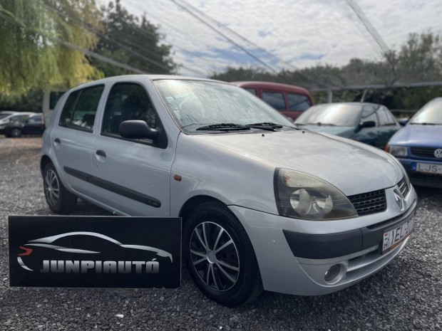Renault Clio 1.4 Klms vrosi kisaut a garzs...