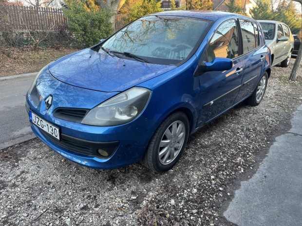 Renault Clio 1.6 16V Initiale (Automata) magyar...