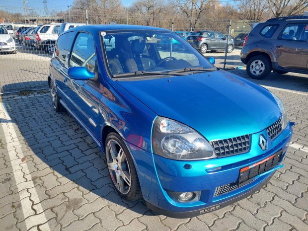 Renault Clio 2.0 16Vsport RS