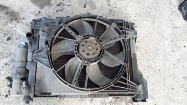 Renault Clio 2 .- Thalia I. htsor elad