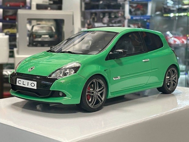 Renault Clio 3 RS 2011 1:18 1/18 Otto Mobile OT900 resin