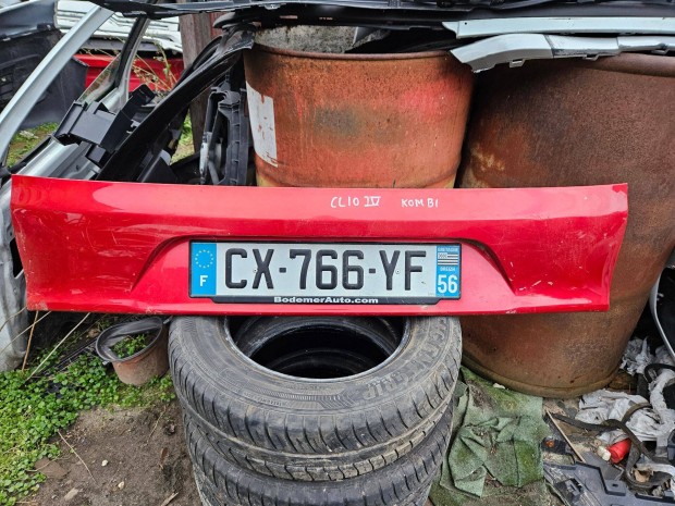 Renault Clio 4 Kombi csomagtér ajtó díszléc 2013-