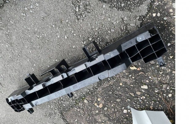 Renault Clio 4 hátsó lökhárító merevítő