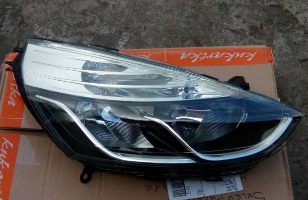 Renault Clio 4 jobb első fényszóró lámpa 2013-
