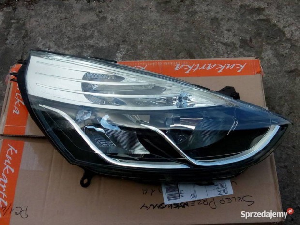 Renault Clio 4 jobb első fényszóró lámpa 2013-