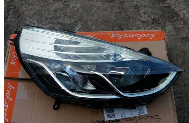 Renault Clio 4 jobb fnyszr lmpa 2013-