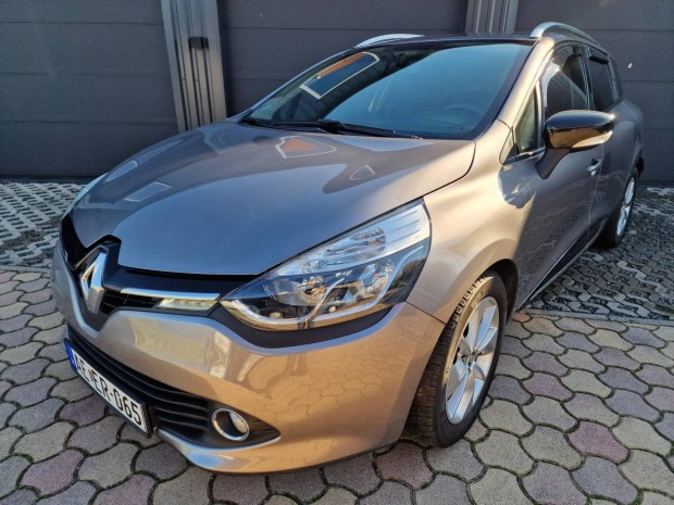 Renault Clio Grandtour 0.9 TCe Limited EURO6 SZ...