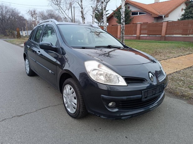 Renault Clio Grandtour 1.2 16V Dynamique 142e.km!!