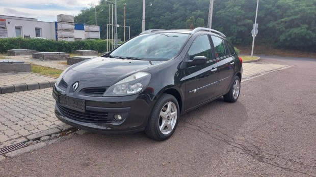 Renault Clio Grandtour 1.2 16V Expression Szép...