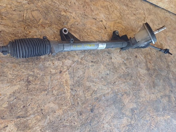 Renault Clio III (2005-2013) Korm�nym�