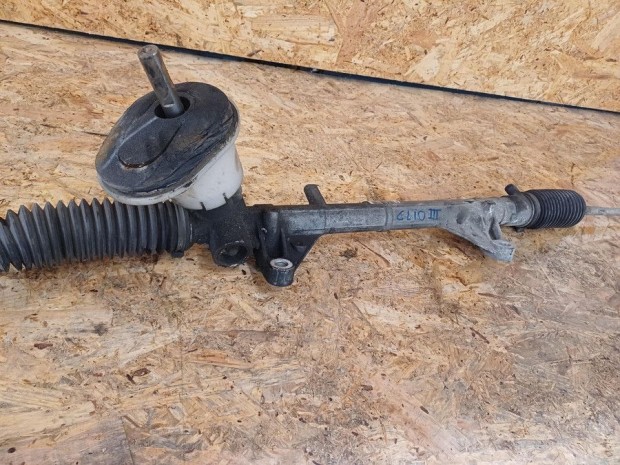 Renault Clio III (2005-2013) Korm�nym�