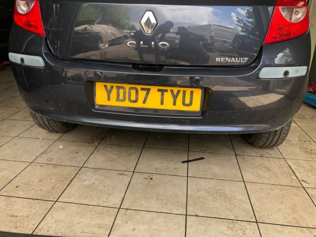 Renault Clio III. hátsó lökhárító