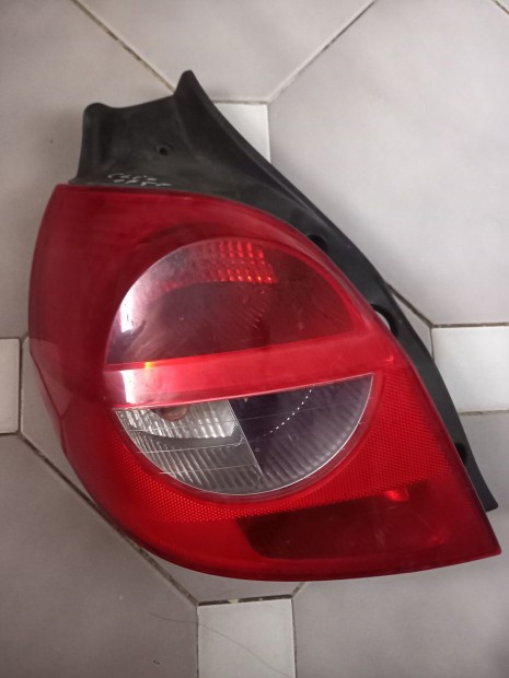 Renault Clio III bal hts lmpa 89035079