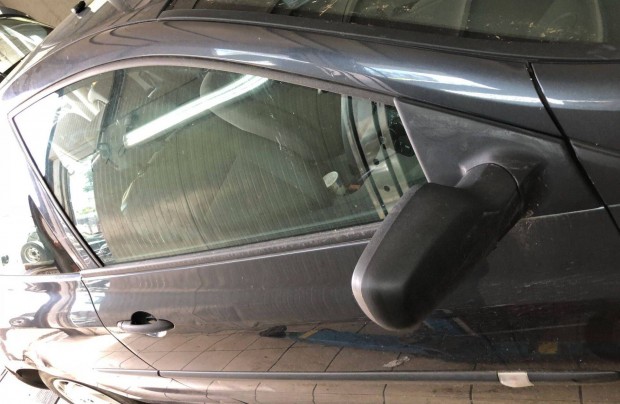 Renault Clio III jobbos balos ajtó, visszapillantó, balos sárvédő