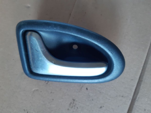 Renault Clio II Bal Els� Bels� Ajt�kilincs