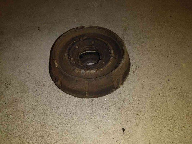 Renault Clio II Els� G�lyal�b �tk�z� Szilent