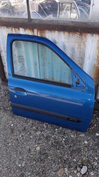 Renault Clio II Jobb Els� Ajt�