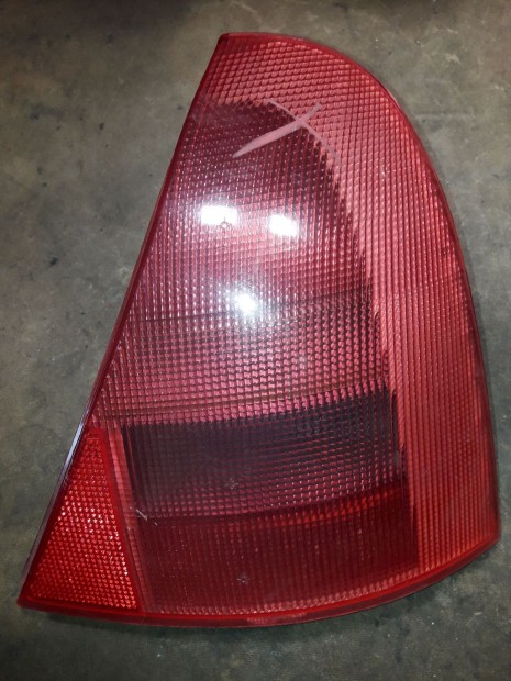Renault Clio II Jobb H�ts� L�mpa