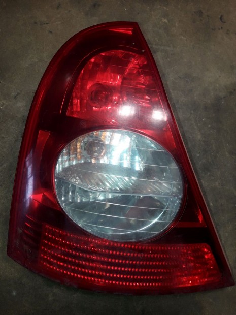 Renault Clio II Jobb H�ts� L�mpa