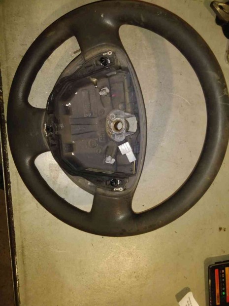 Renault Clio II Korm�nyker�k